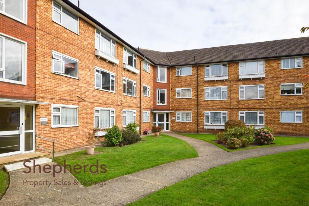Main image of property: High Street, Cheshunt, Hertfordshire
