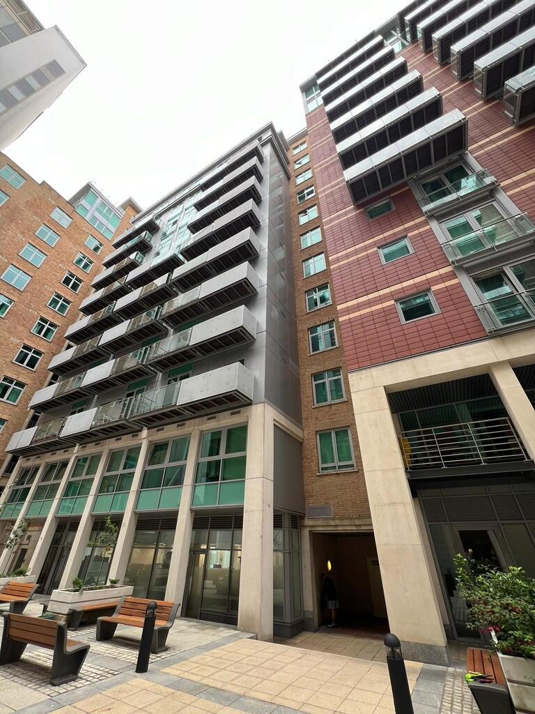 Main image of property: 9 Albert Embankment