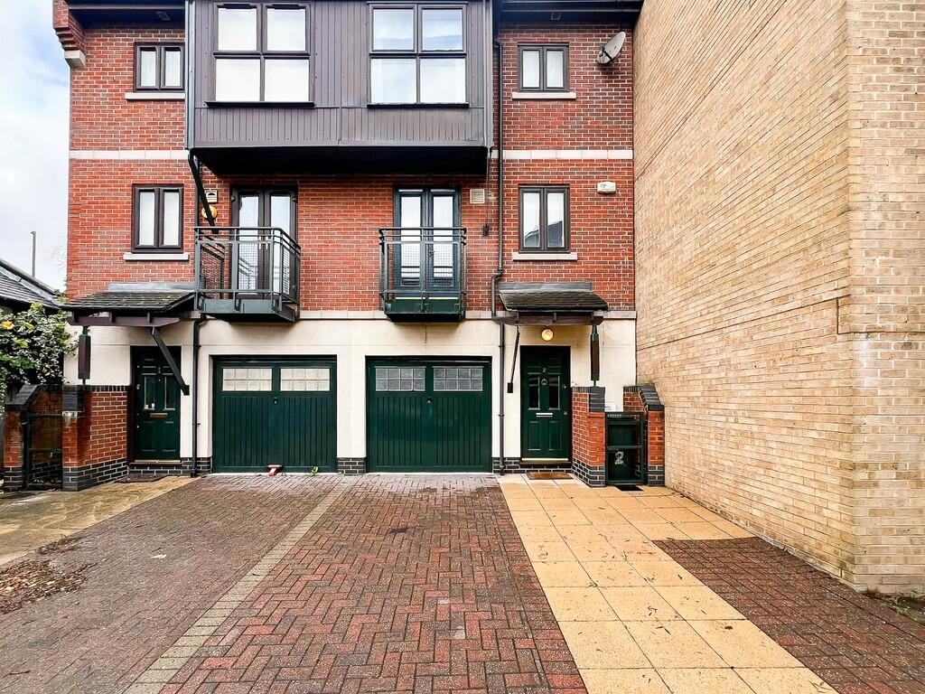 Main image of property: Fitzwilliam Mews, London