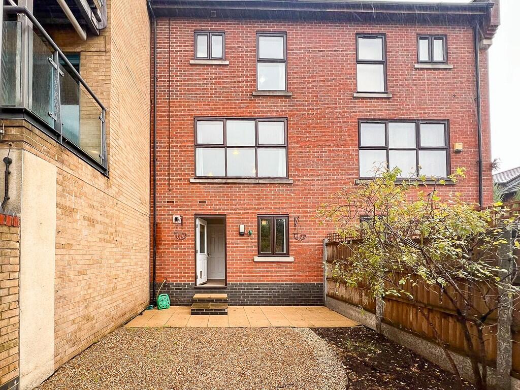 Main image of property: Fitzwilliam Mews, London