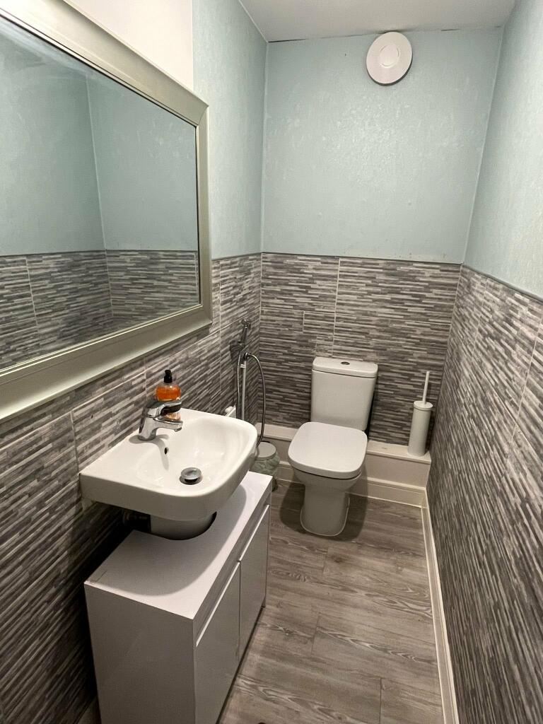 Additional property image - Pippin Way, , Alresford