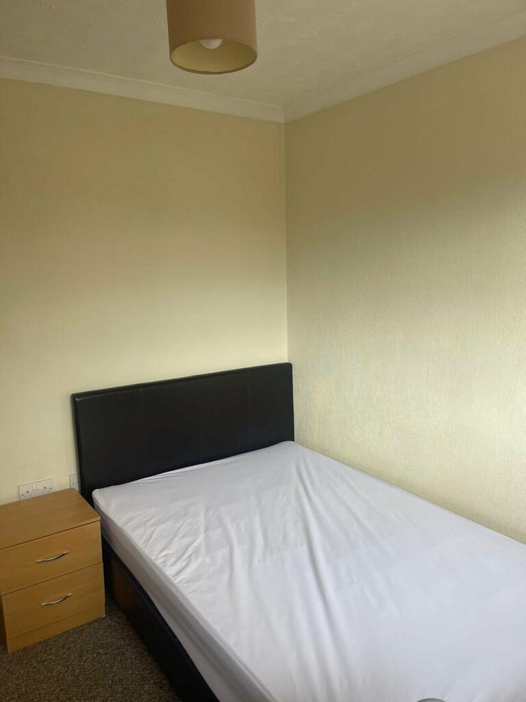 Additional property image - Geranium Walk, Colchester, Essex