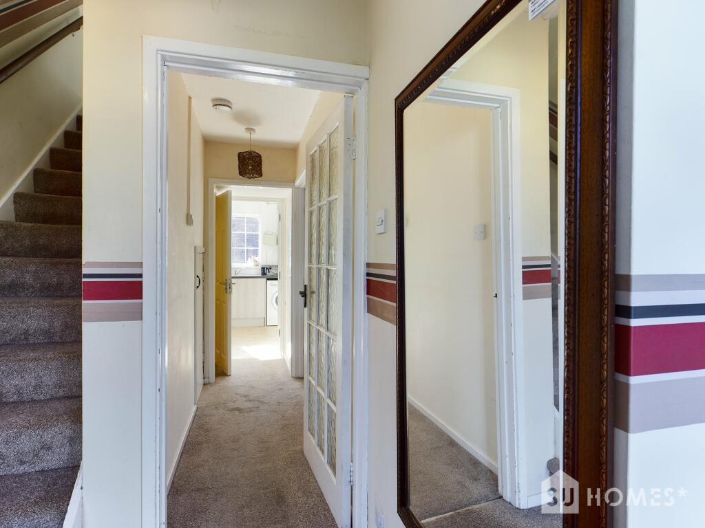 Additional property image - Avon Way, Colchester, Essex