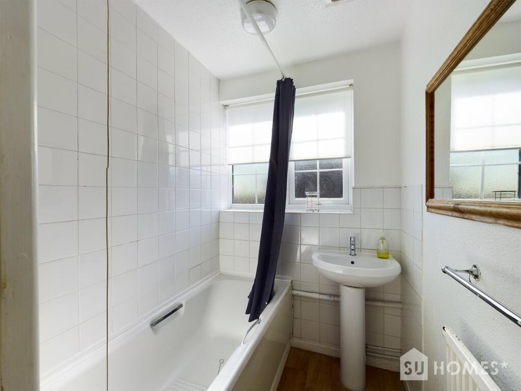 Additional property image - Avon Way, Colchester, Essex