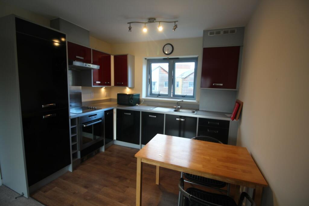 Additional property image - Marine House, Hythe, Colchester
