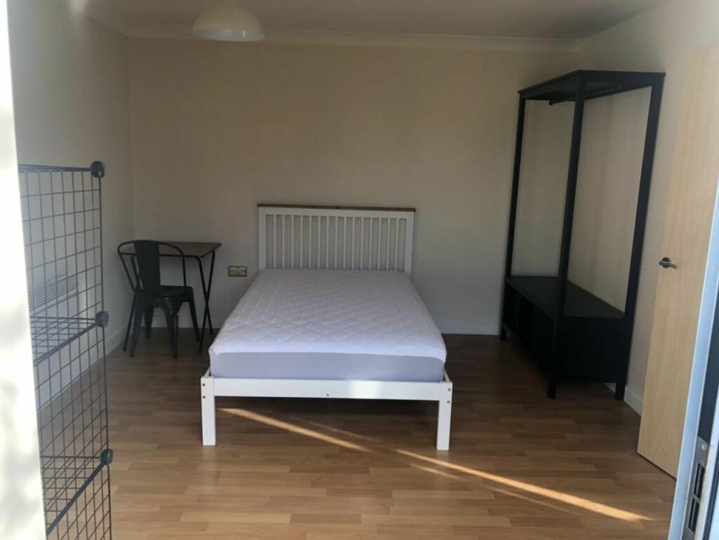 Additional property image - Ballantyne Drive, Hythe, Colchester