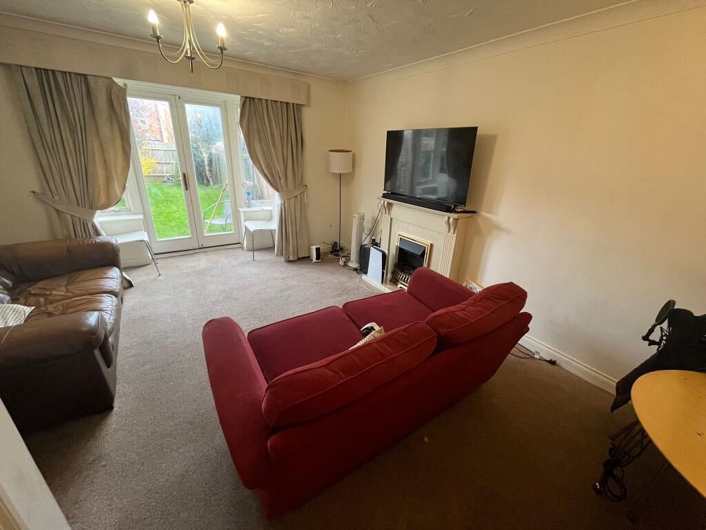 Additional property image - Hatcher Crescent, Hythe, Colchester