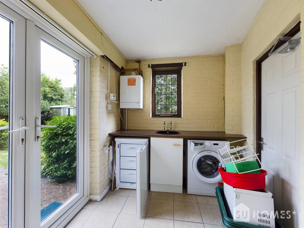 Additional property image - Richard Avenue, Wivenhoe, Essex