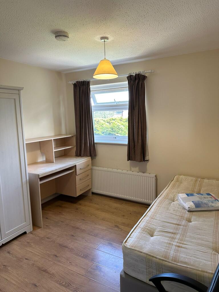 Additional property image - Broome Grove, Wivenhoe , Essex