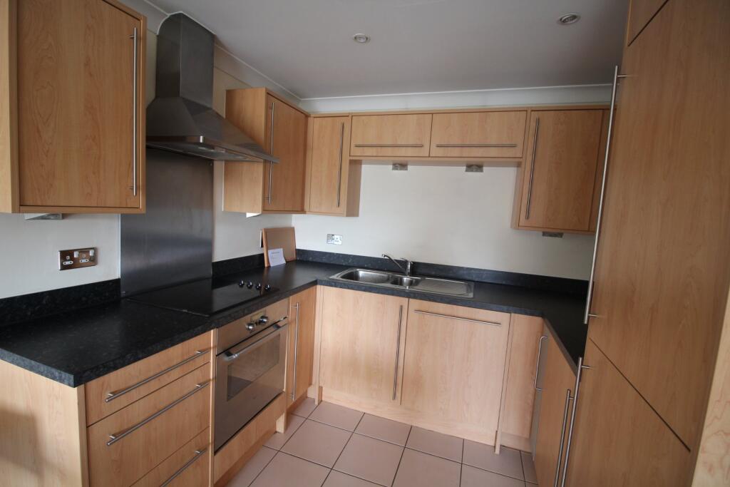 Additional property image - Quayside Drive, Hythe, Colchester
