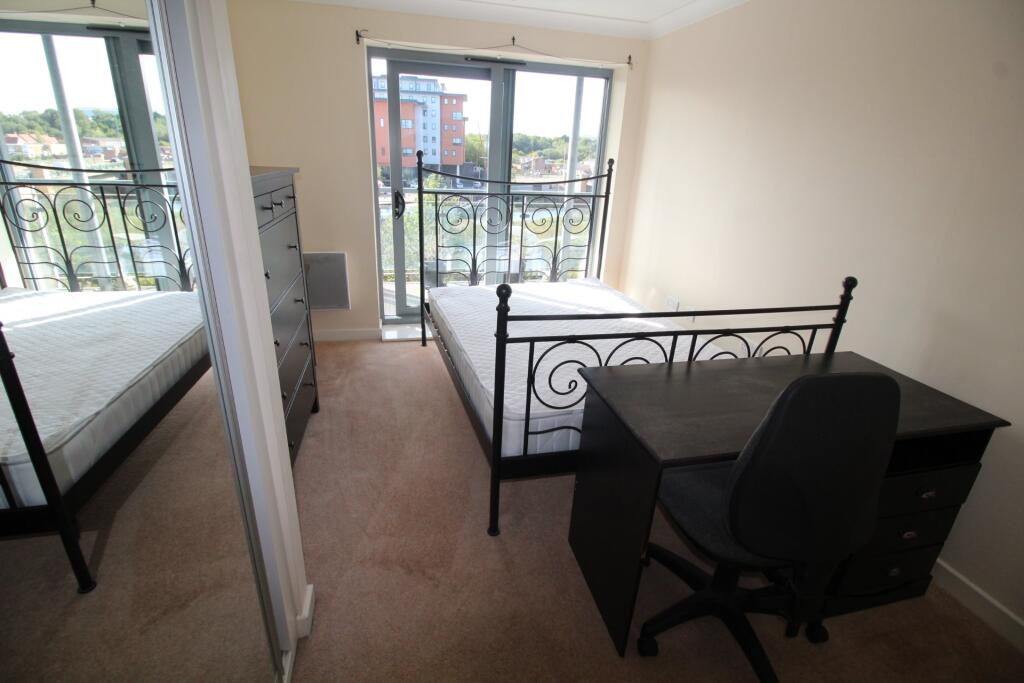 Additional property image - Quayside Drive, Hythe, Colchester