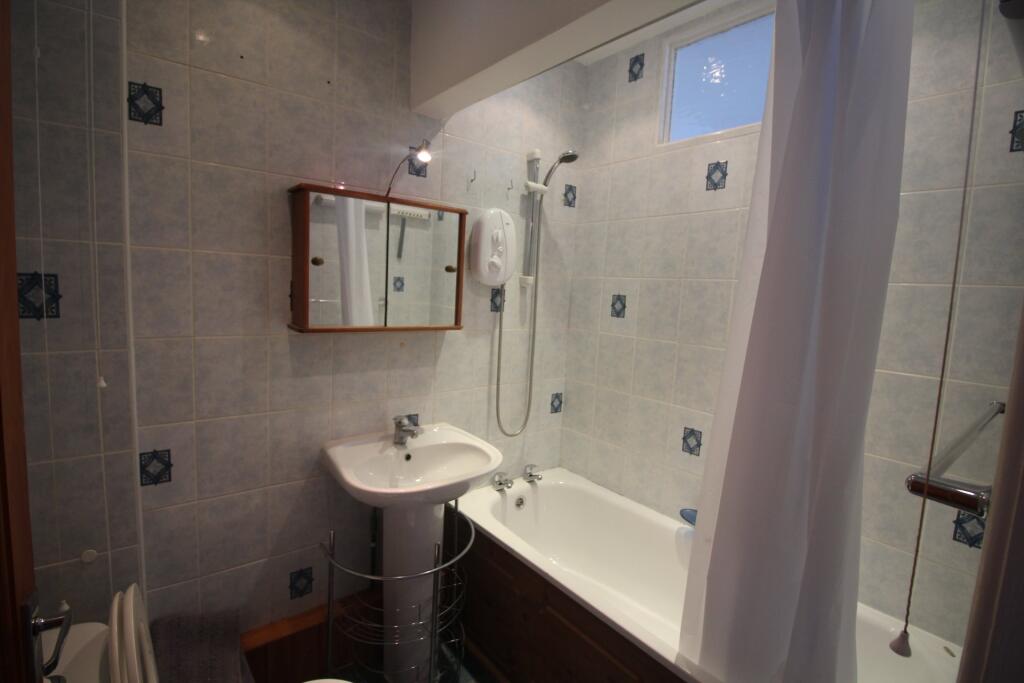Additional property image - Clingoe Court, Colchester, Essex