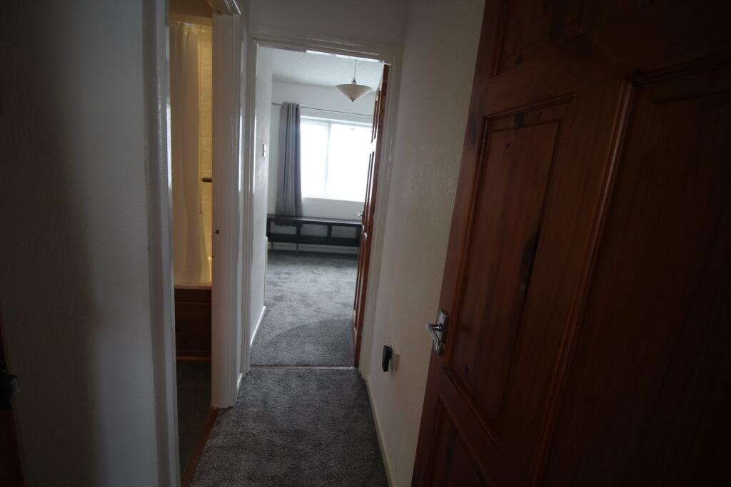 Additional property image - Clingoe Court, Colchester, Essex