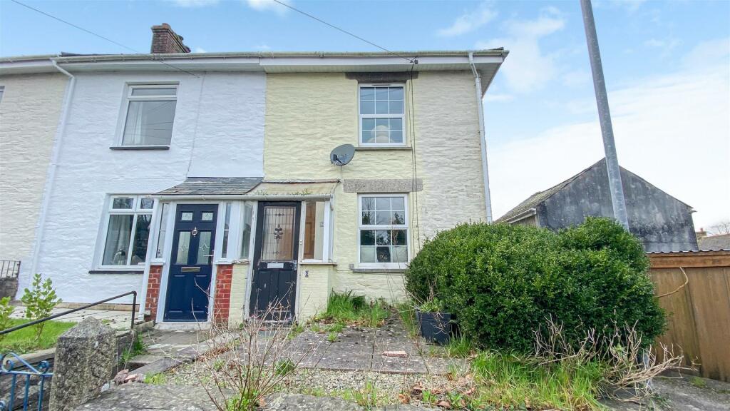 2 bedroom cottage for sale in Varley Lane, Liskeard. PL14