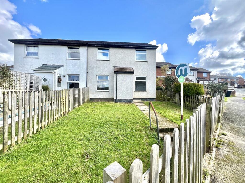 2 bedroom semidetached house for sale in Pendour Park, Lostwithiel, PL22
