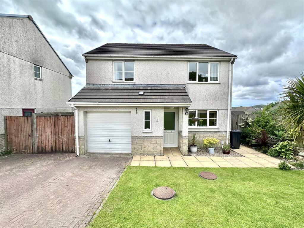 4 bedroom detached house for sale in Hillside Meadows, Foxhole, St