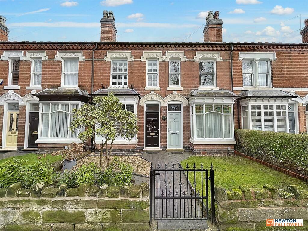 2 bedroom terraced house for sale in Lyndon Road, Sutton Coldfield, B73