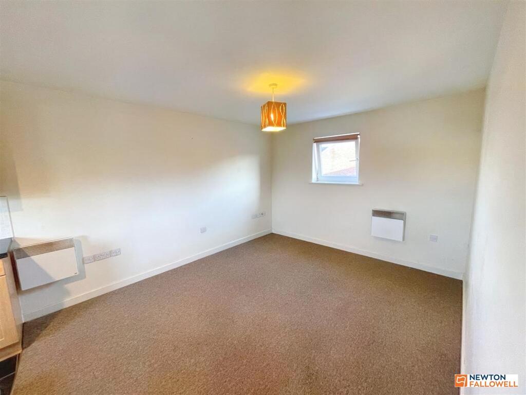 Additional property image - Lee Court, Torrent Close