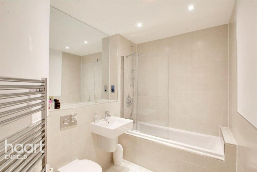 Main image of property: Linden Way, London