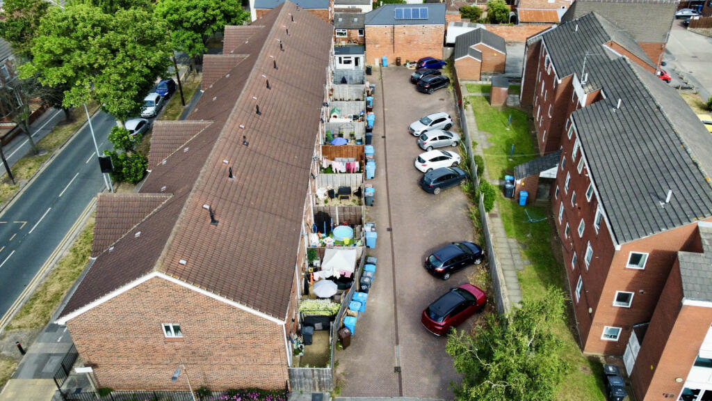 Main image of property: Land on the South Side, Southcoates Lane, HU9 3AD