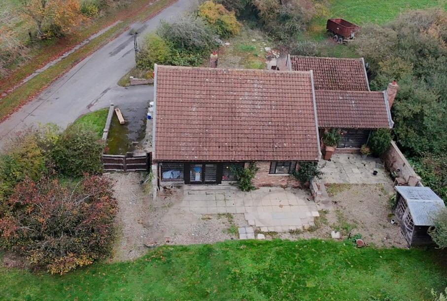 Main image of property: Mole House, Foston on the Wolds, YO25 8BJ
