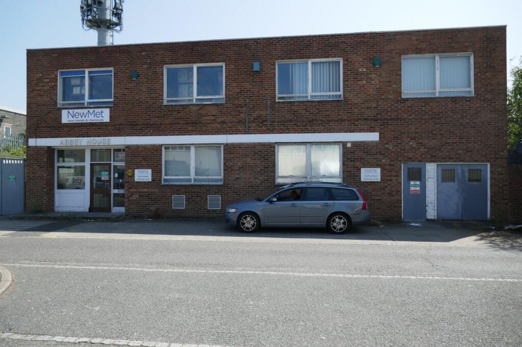 Main image of property: 151 Brooker Road, Waltham Abbey, EN9 1JH