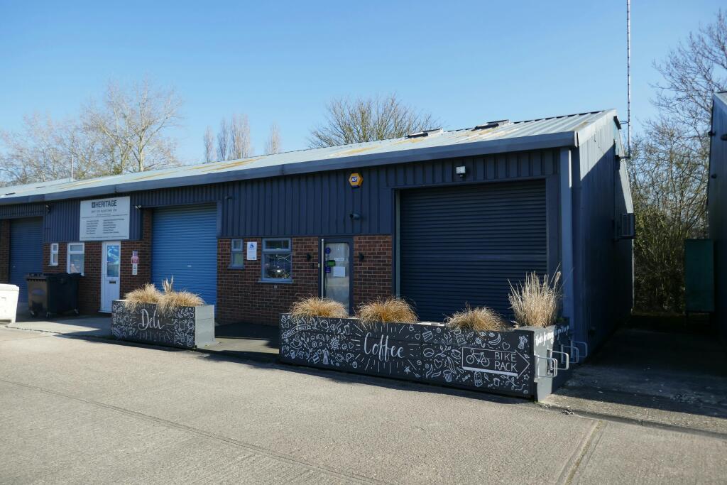 Main image of property: Unit 12, Chelmsford Road Industrial Estate, Dunmow, CM6 1XG