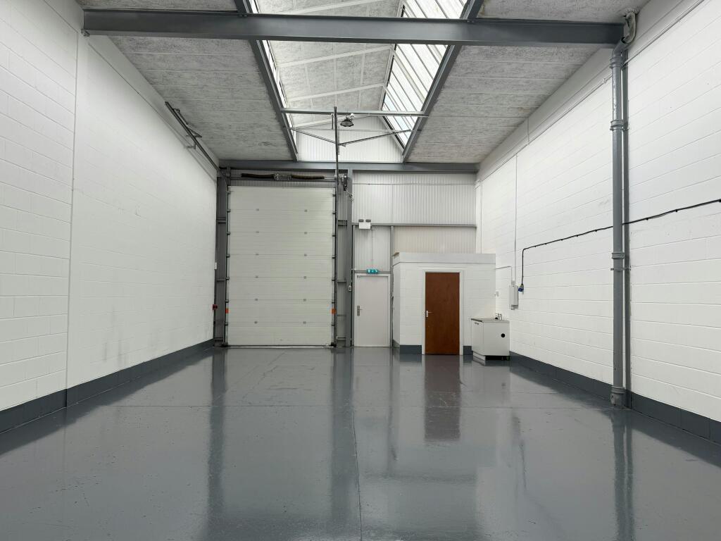 Unit 8 Int Front.jpg