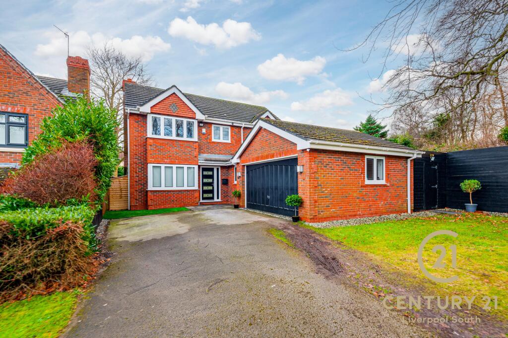Main image of property: Dowsefield Lane, Calderstones, L18