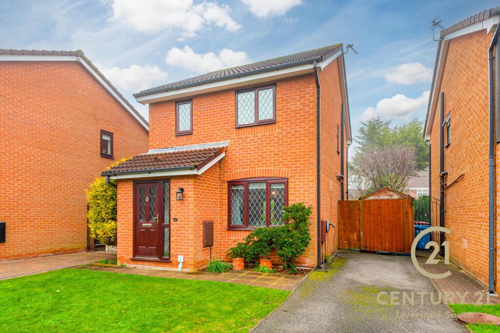 Main image of property: Rogersons Green, Halewood, L26