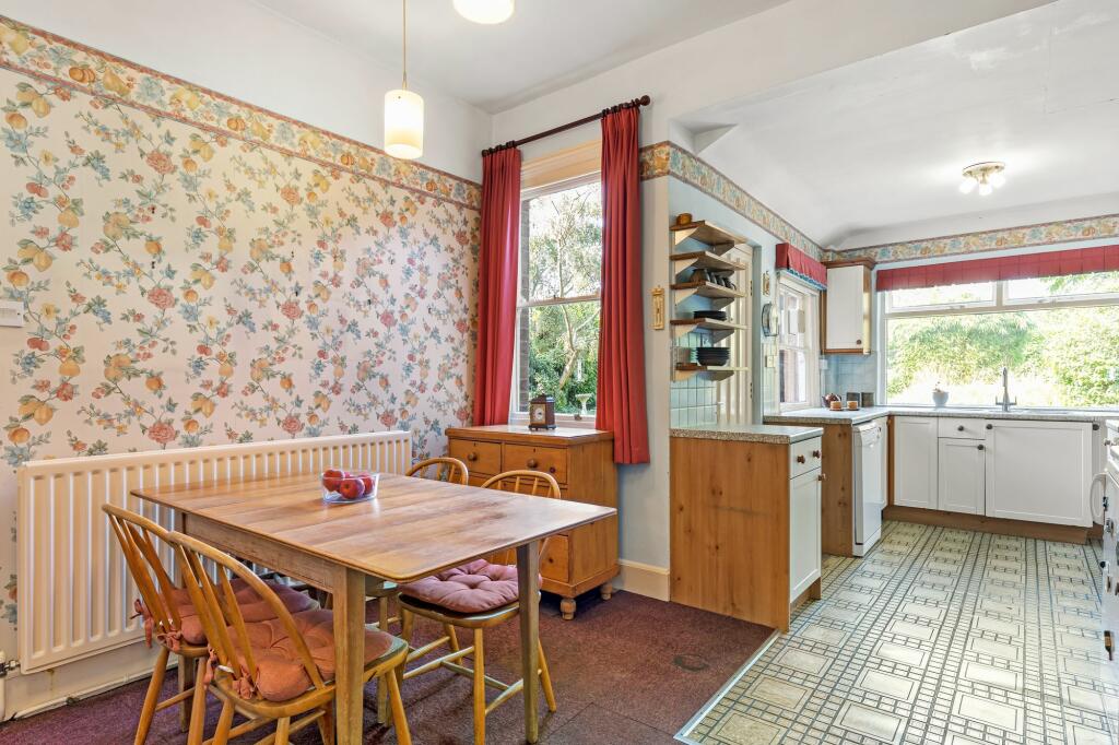 Additional property image - Southbank Road, Kenilworth, CV8