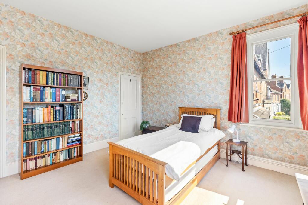 Additional property image - Southbank Road, Kenilworth, CV8