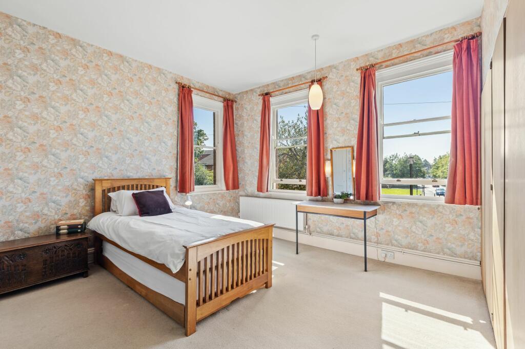 Additional property image - Southbank Road, Kenilworth, CV8
