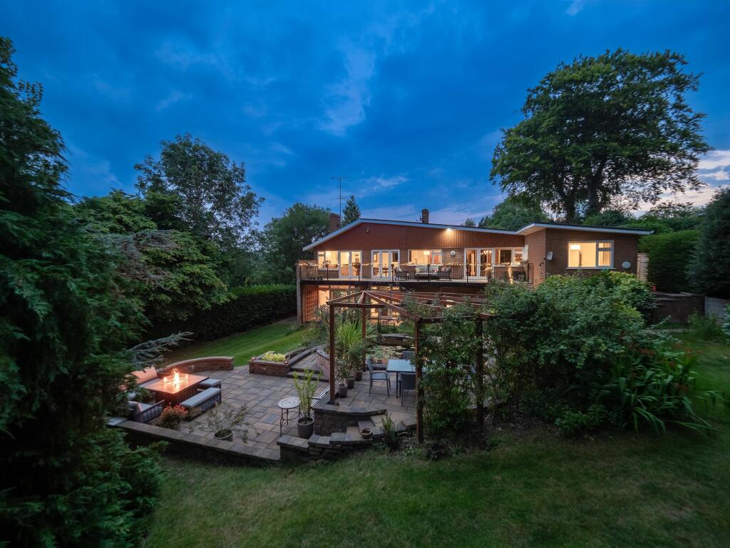 Additional property image - Tainters Hill, Kenilworth, CV8