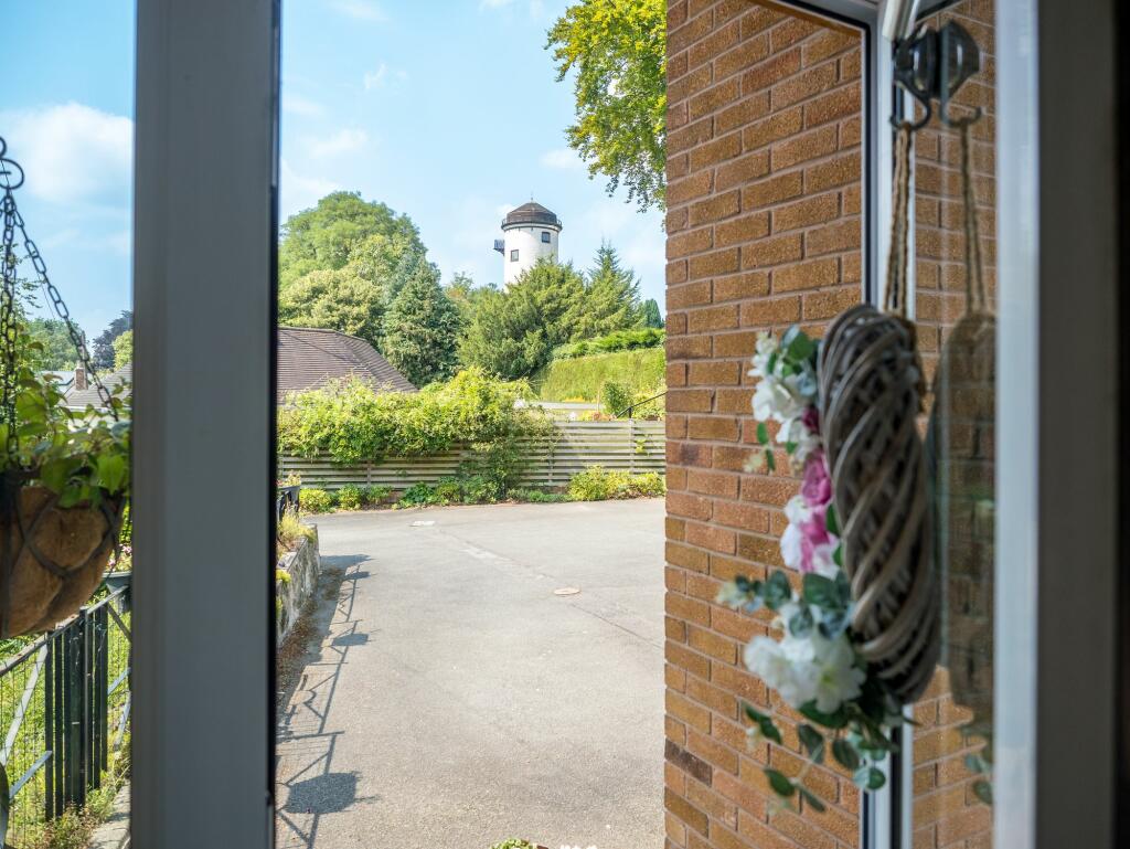 Additional property image - Tainters Hill, Kenilworth, CV8