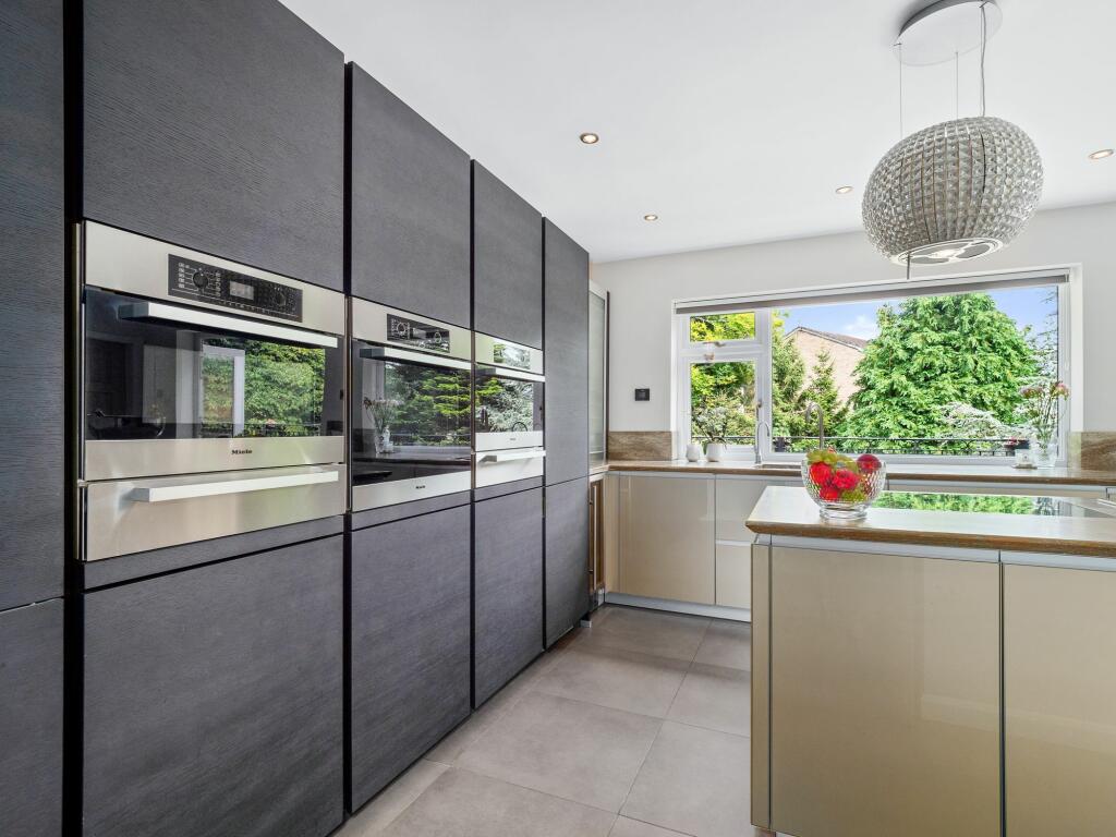 Additional property image - Tainters Hill, Kenilworth, CV8