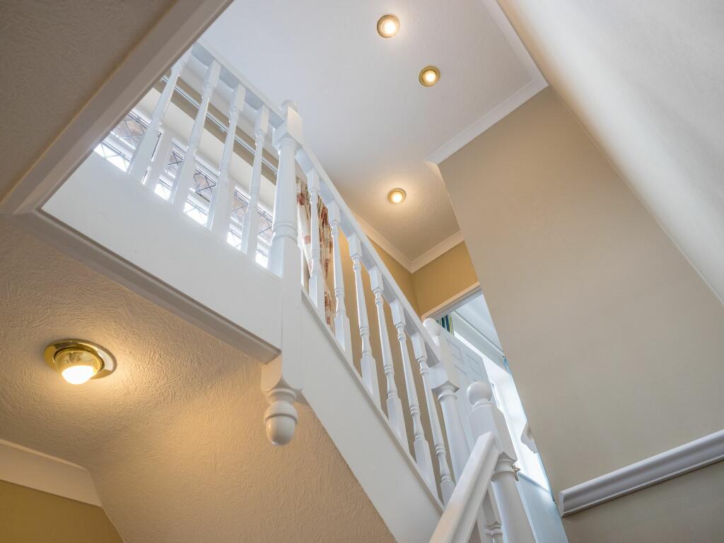 Additional property image - Arbour Close, Kenilworth, CV8