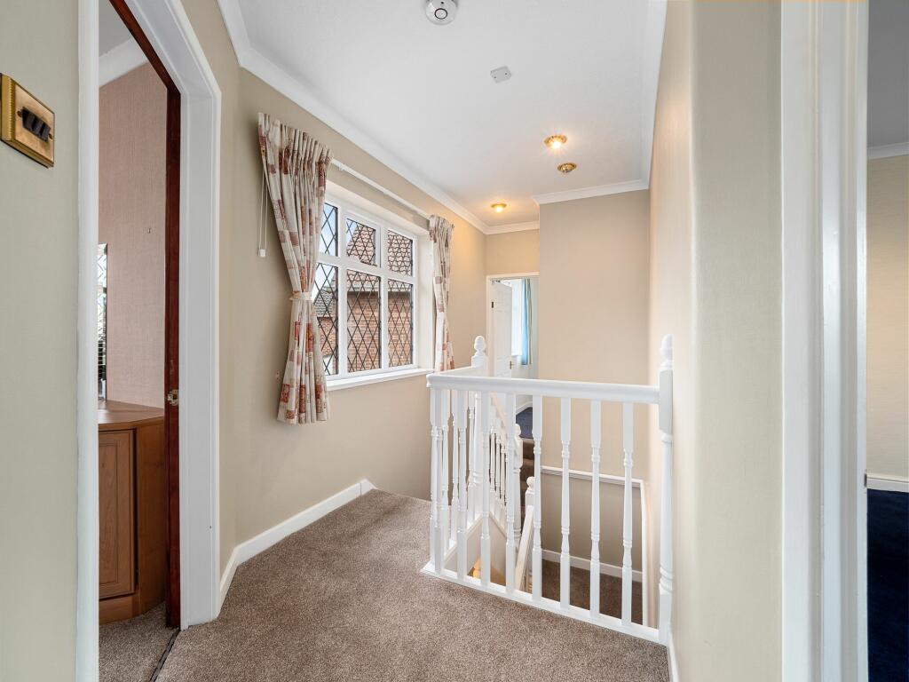 Additional property image - Arbour Close, Kenilworth, CV8