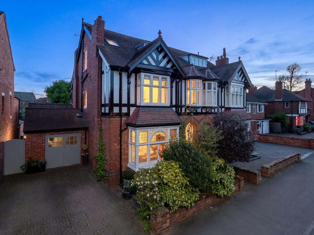 Main image of property: Priory Road, Kenilworth, CV8