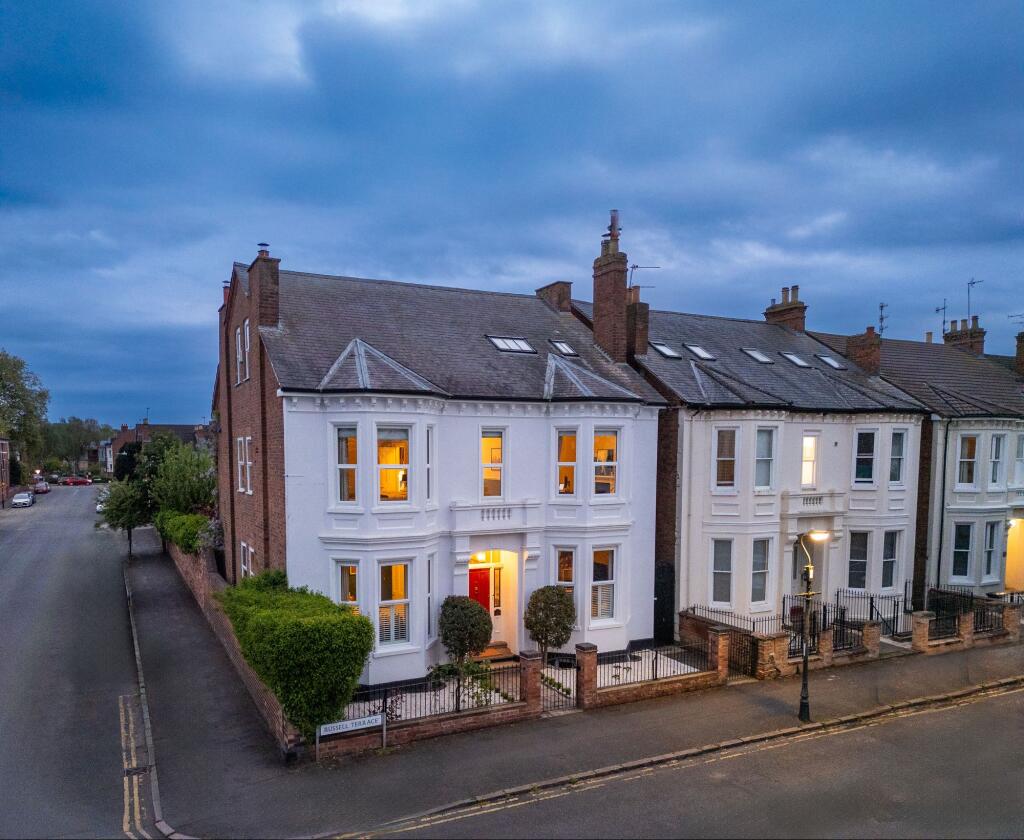 Main image of property: Russell Terrace, Leamington Spa, CV31