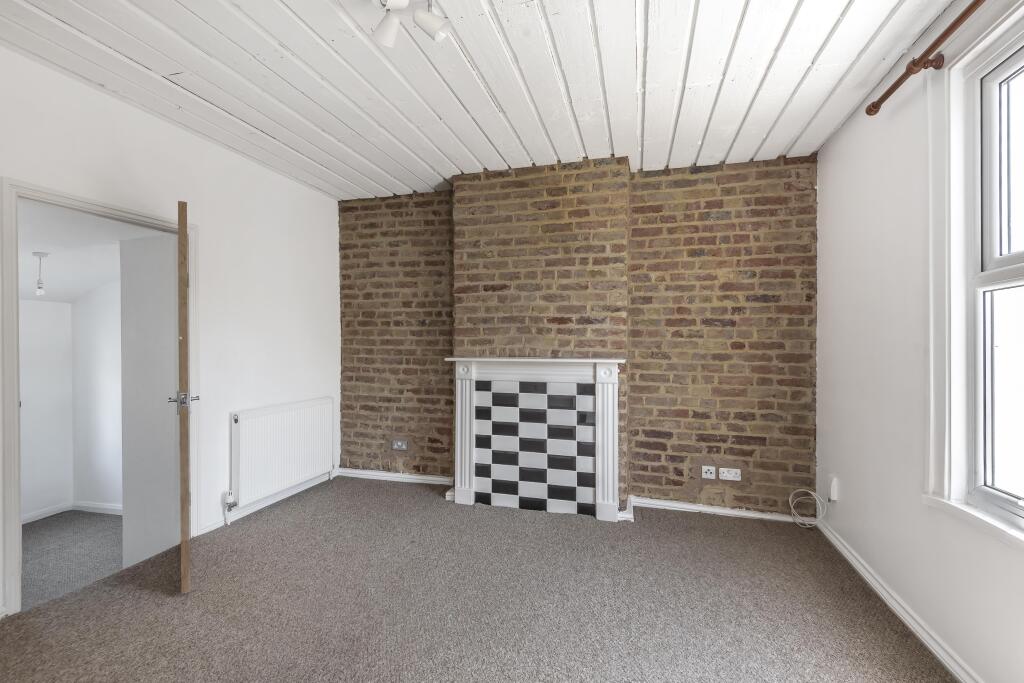 Main image of property: Thornhill Road, Croydon