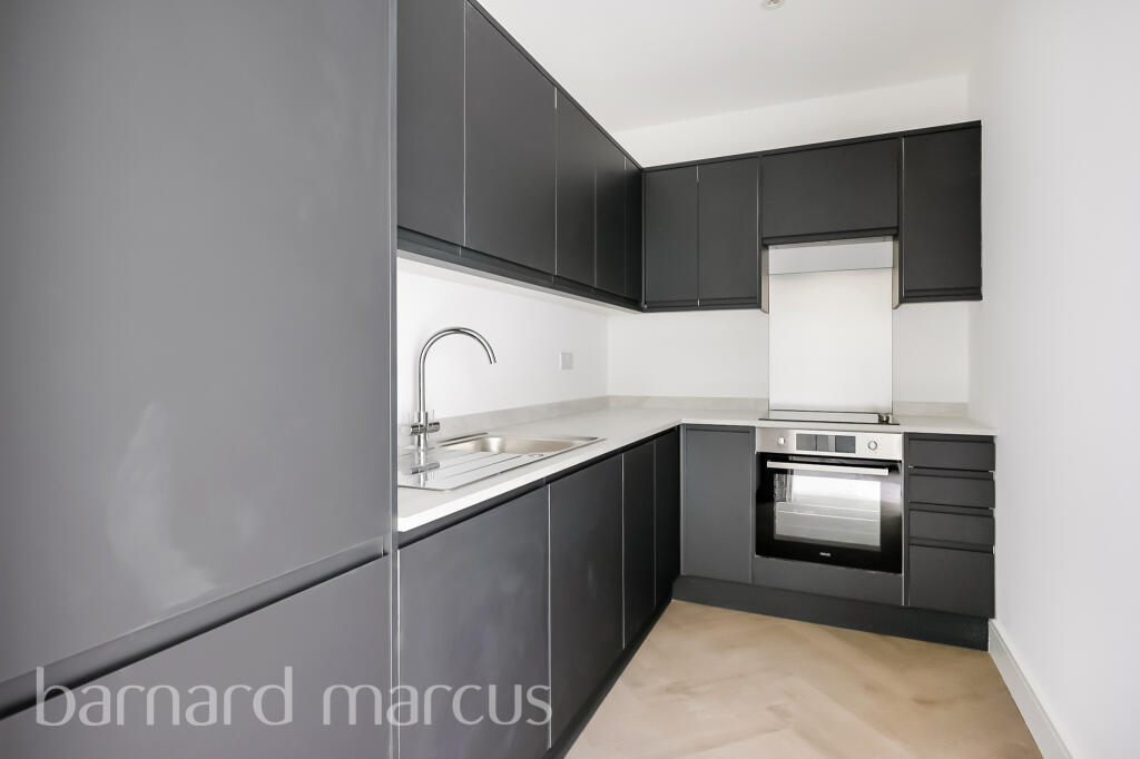 Main image of property: High Street, CROYDON