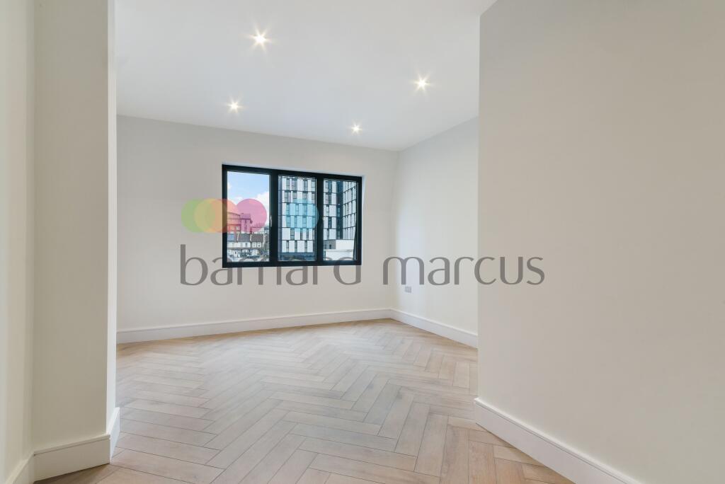 Main image of property: High Street, CROYDON