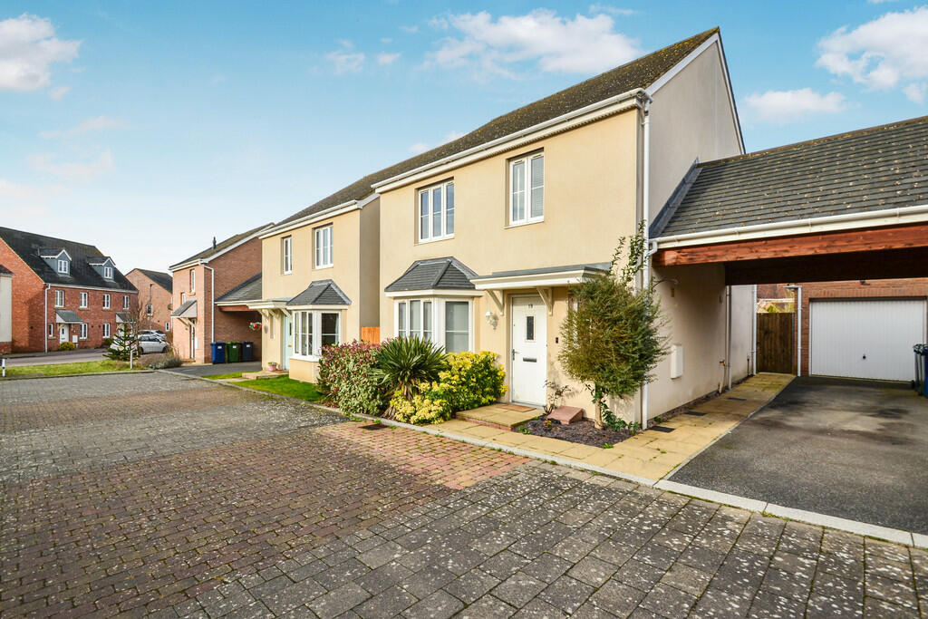 4 bedroom detached house for sale in The Runnells, St. Neots, PE19