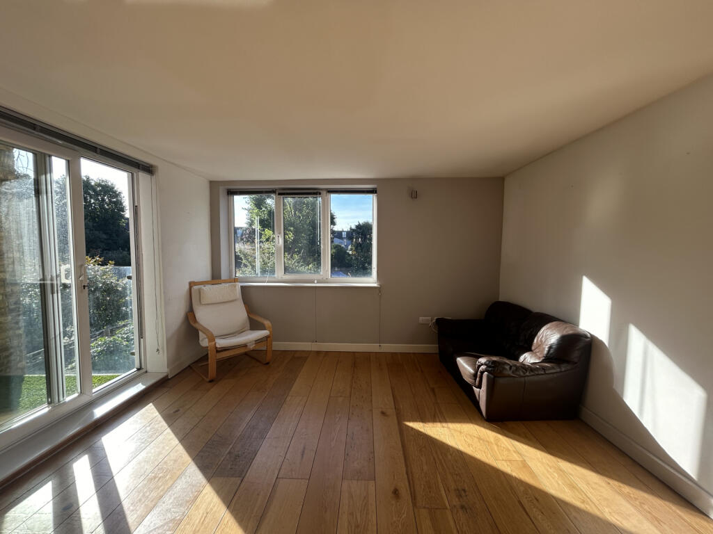 Main image of property: East Hill, Wandsworth, SW18