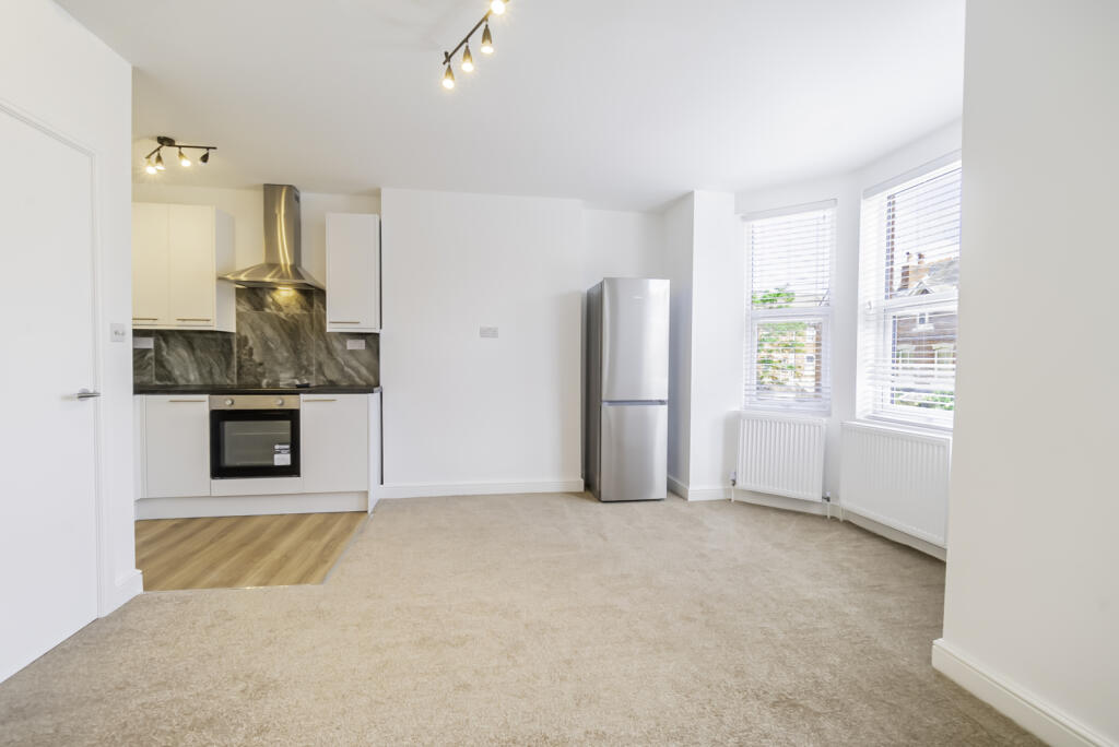 Main image of property: Argyle Street, RG1 7YP