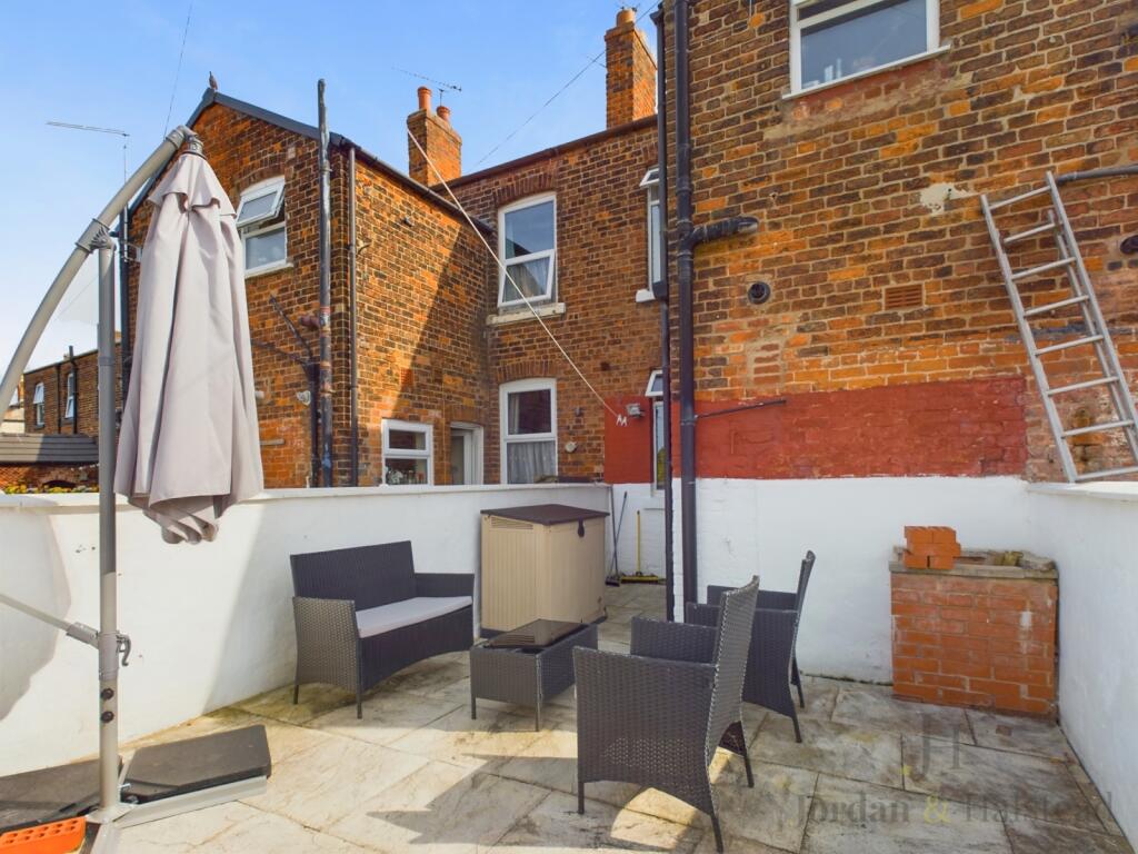 Additional property image - Tarvin Road, Boughton, Chester, Cheshire, CH3