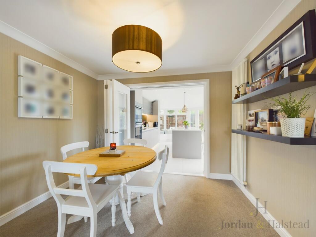 Additional property image - Fairholme Close, Saughall, Chester, Cheshire, CH1