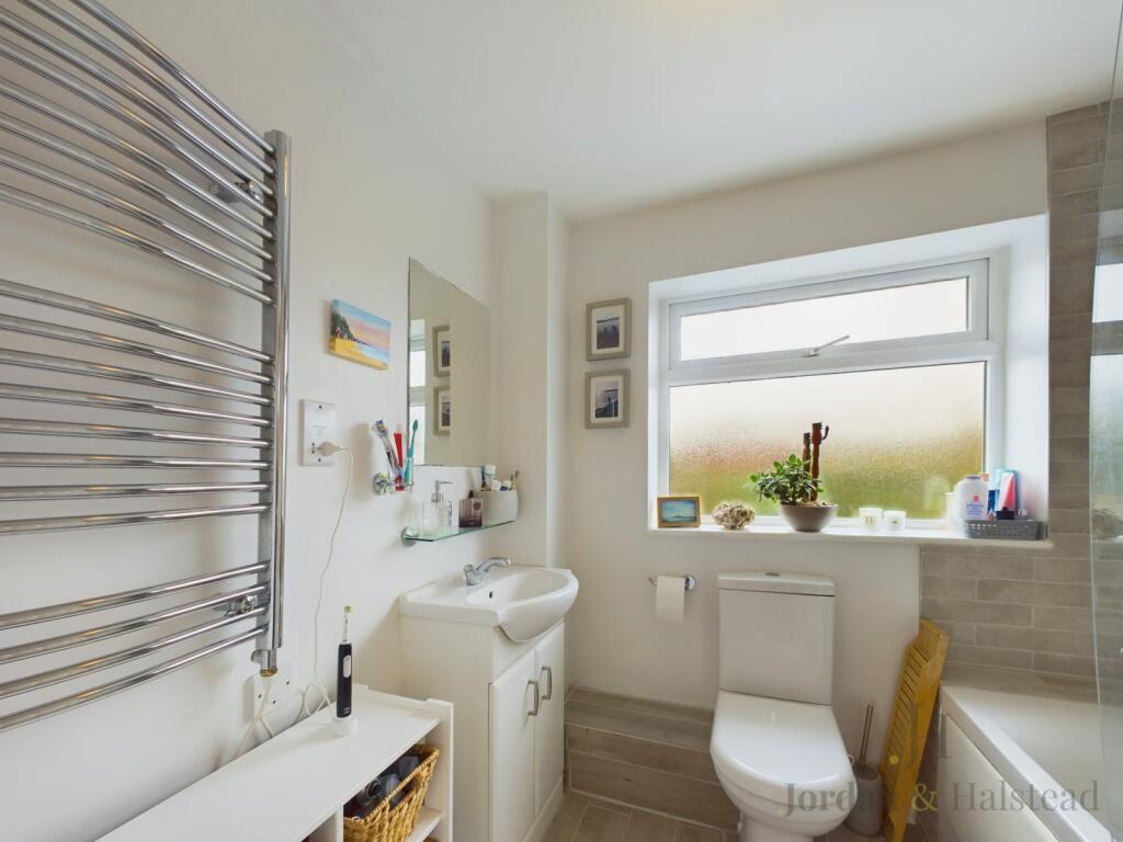 Additional property image - Fairholme Close, Saughall, Chester, Cheshire, CH1