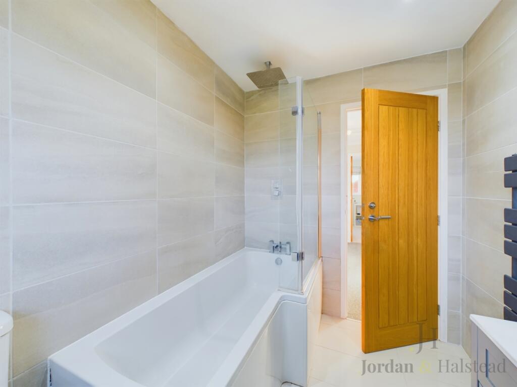 Additional property image - Dublin Croft, Great Sutton, Ellesmere Port, Cheshire, CH66